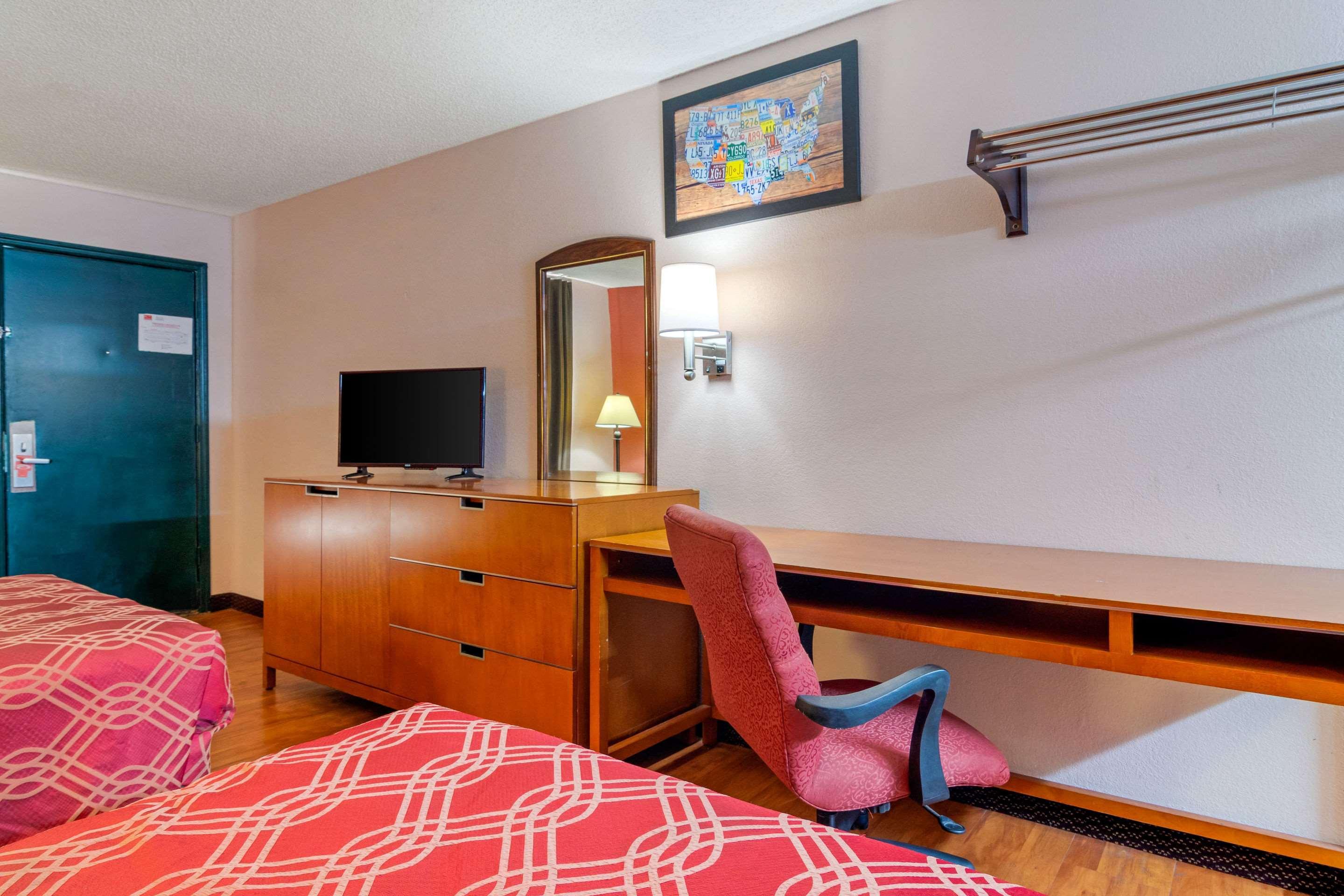 Econo Lodge Decatur Esterno foto