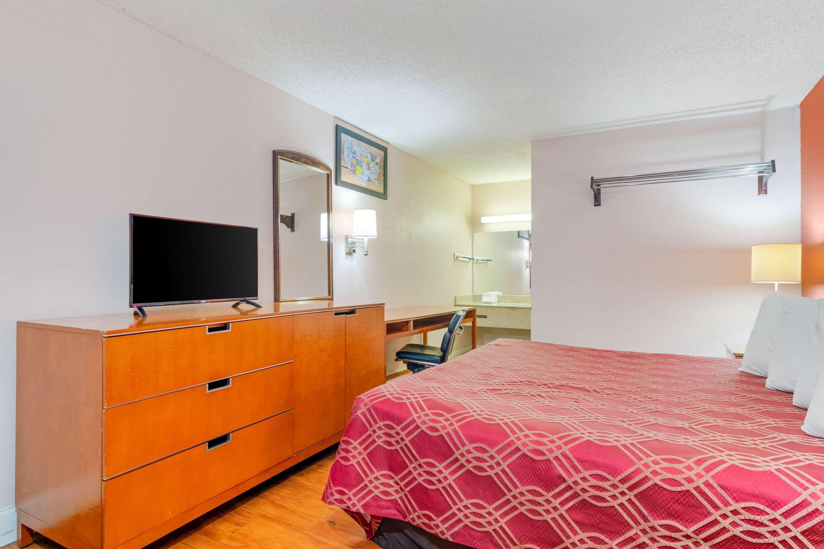 Econo Lodge Decatur Esterno foto
