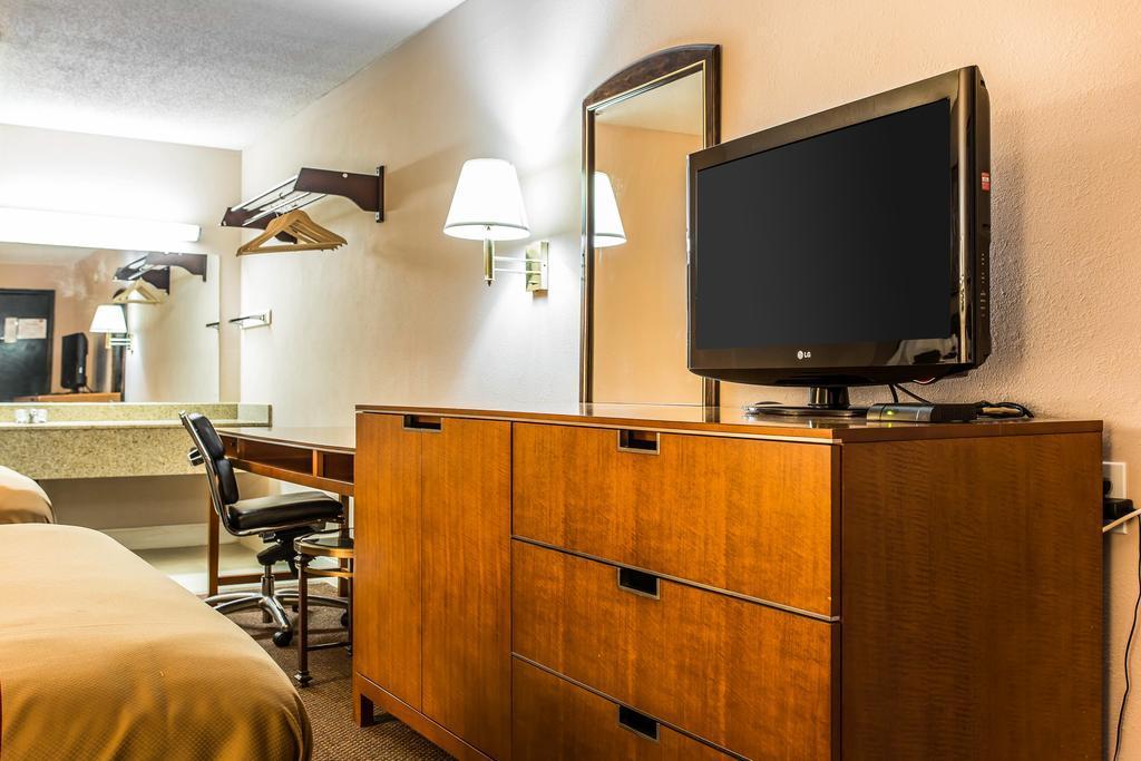 Econo Lodge Decatur Esterno foto