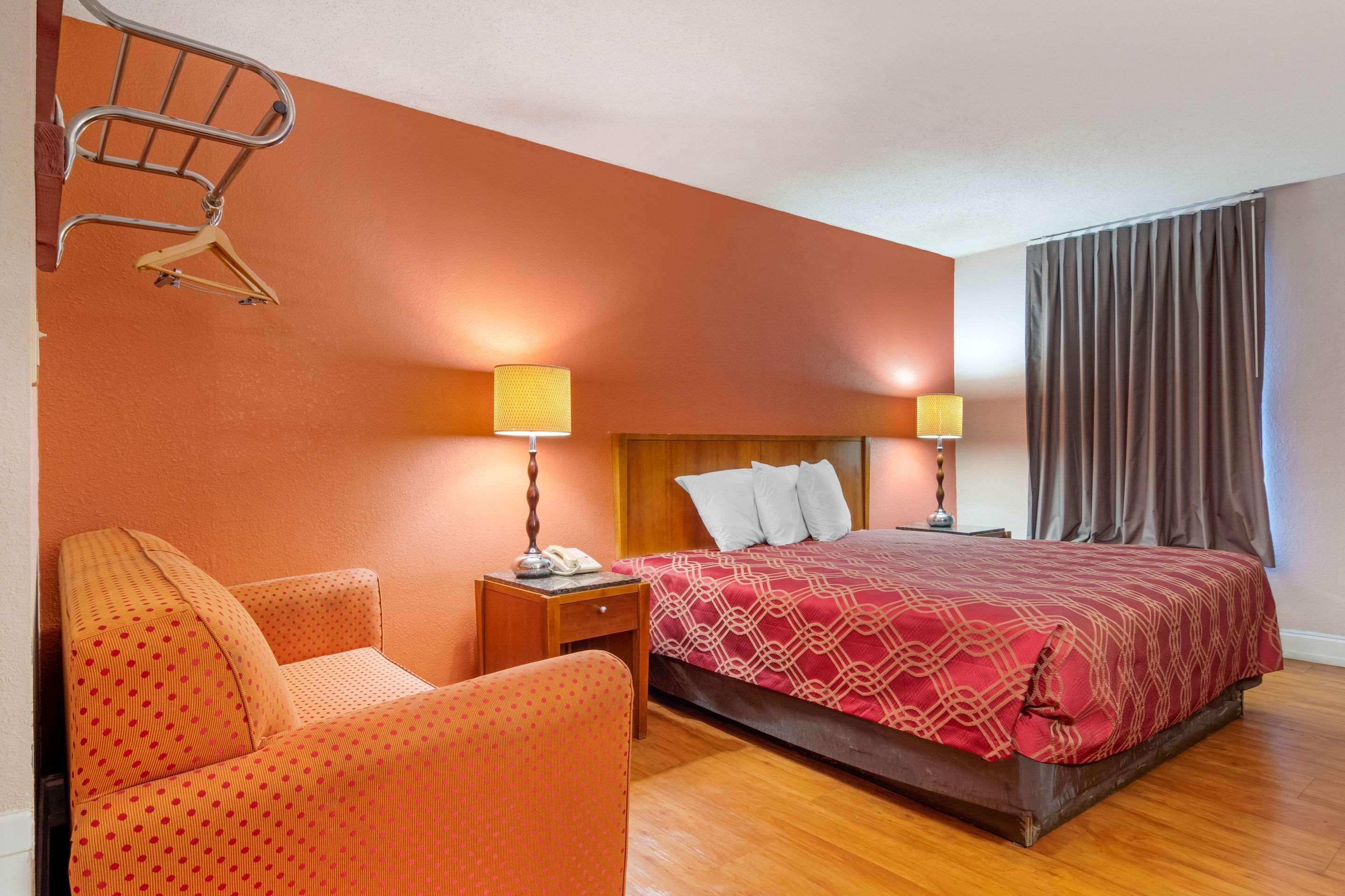 Econo Lodge Decatur Esterno foto