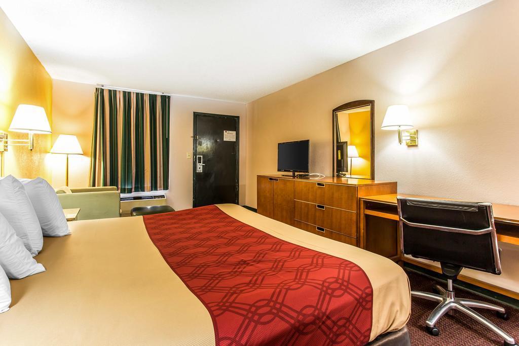 Econo Lodge Decatur Esterno foto